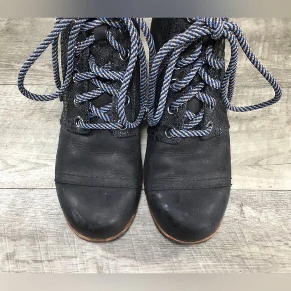 Sorel Women’s NL2264 Black Leather Premium Hidden Wedge Ankle Boots Size 10 - Picture 5 of 11